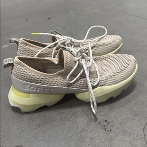 Sorel Women’s Kinetic Impact Lace Sneaker Size: 9